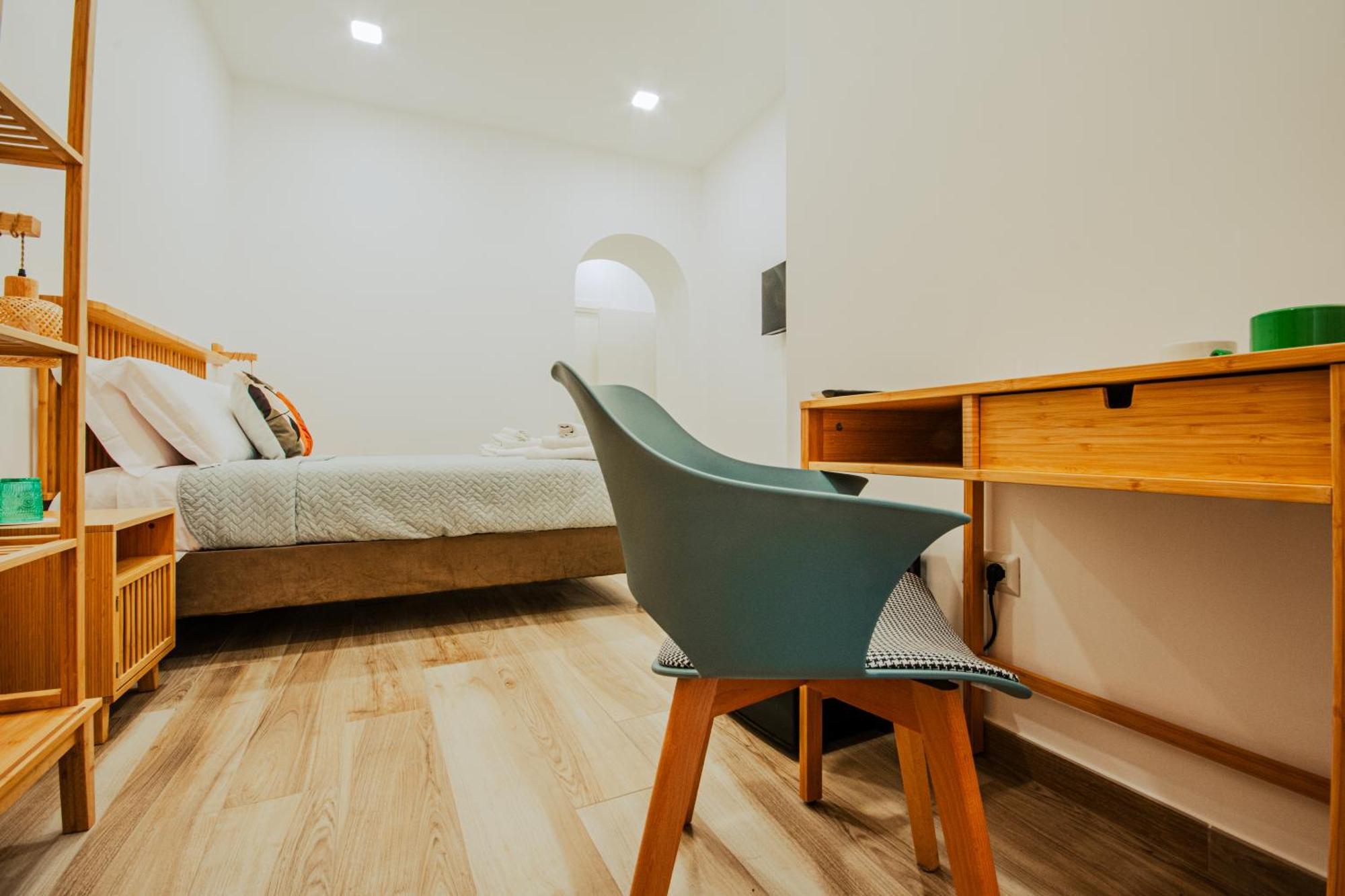 B&B Lara'S Home By I Borbone Napoli Eksteriør billede